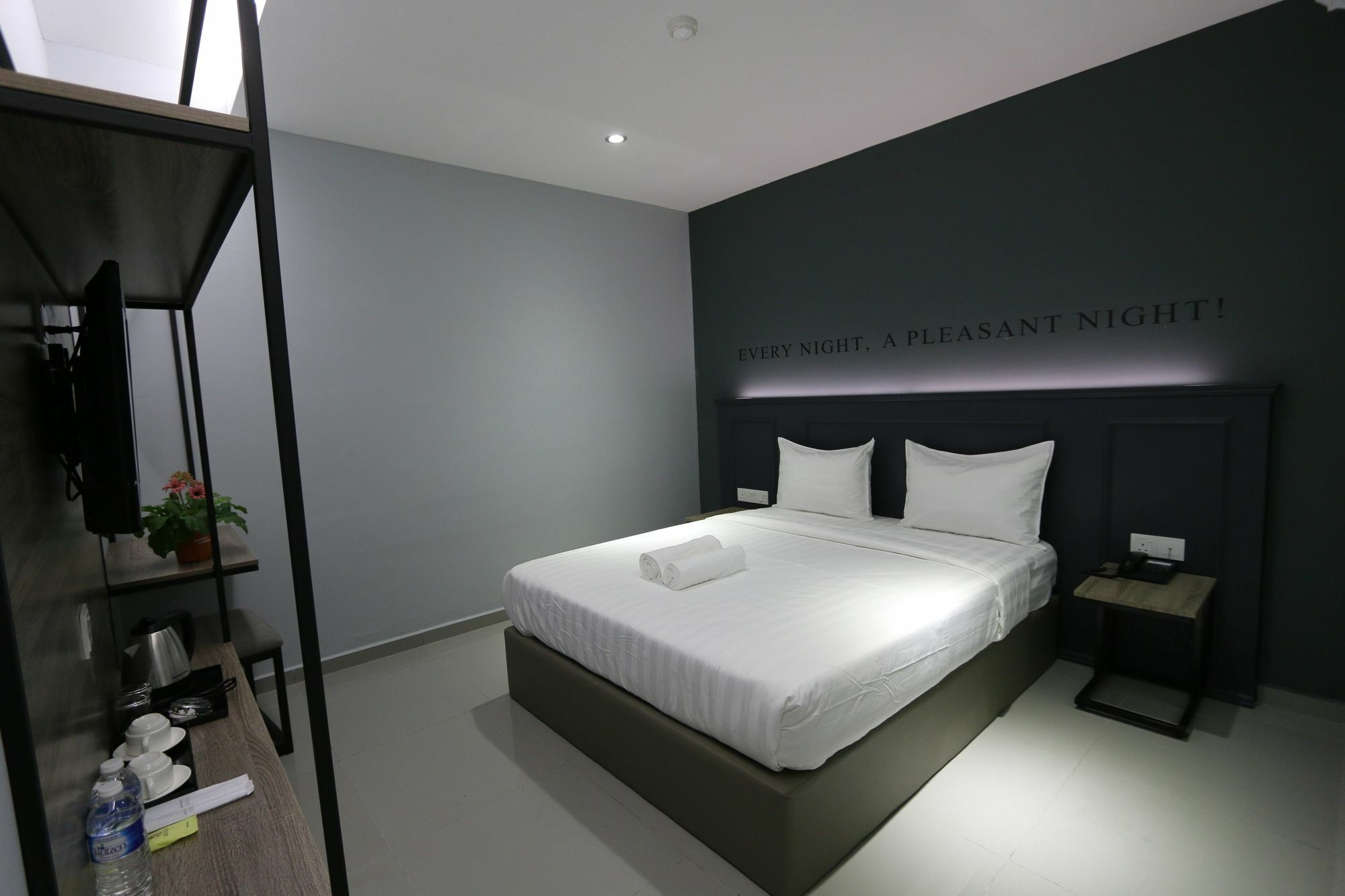 Hotel 99 Sri Petaling Kuala Lumpur Buitenkant foto